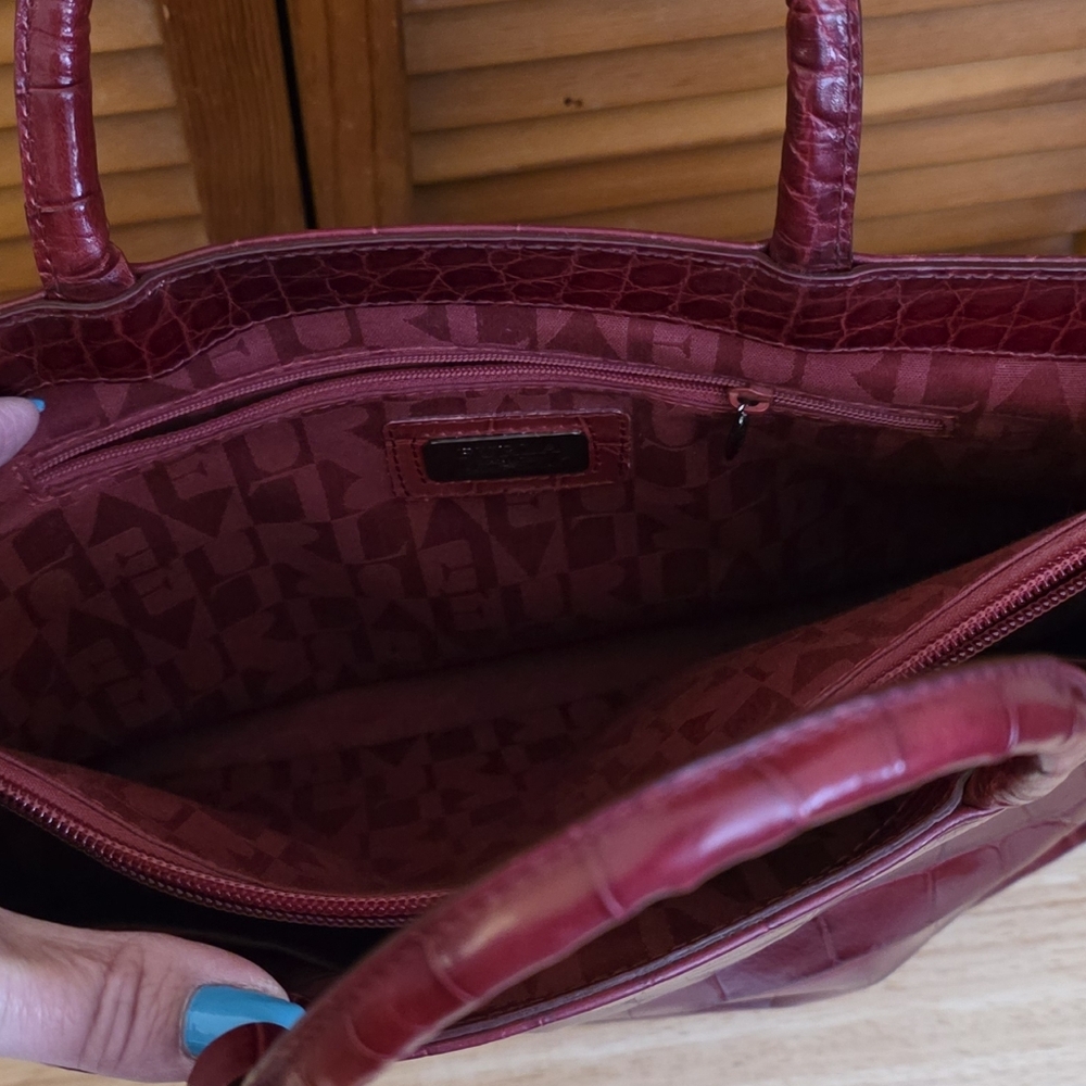 EUC Furla Burgundy Croc-Embossed Italian Leather Tote/Crossbody Bag - Picture 8 of 11